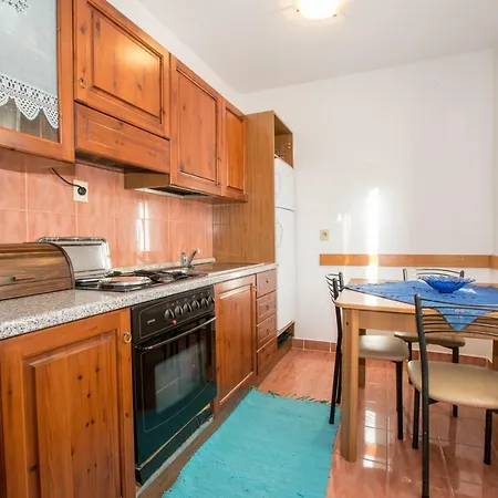 Apartment Mirjana